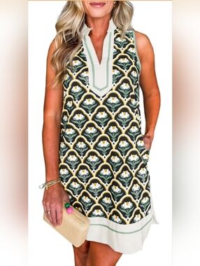 Cicy Bell Floral Mini Dress XL 14-16 Sleeveless V Neck Shift Pockets NWT